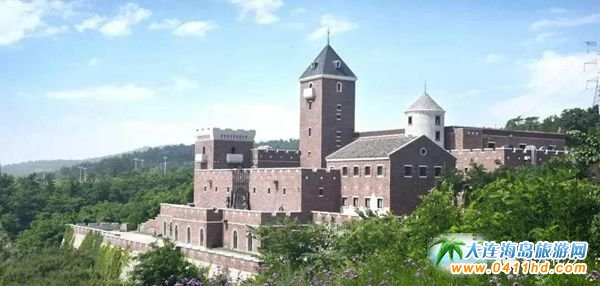 ���B����